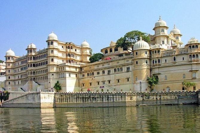 Udaipur - Kumbhalgarh Tour tour from Ahmedabad